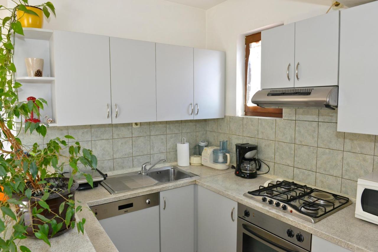 Apartment Juras Опатия Екстериор снимка