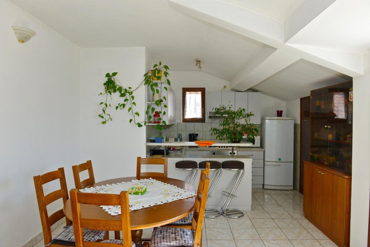 Apartment Juras Опатия Екстериор снимка