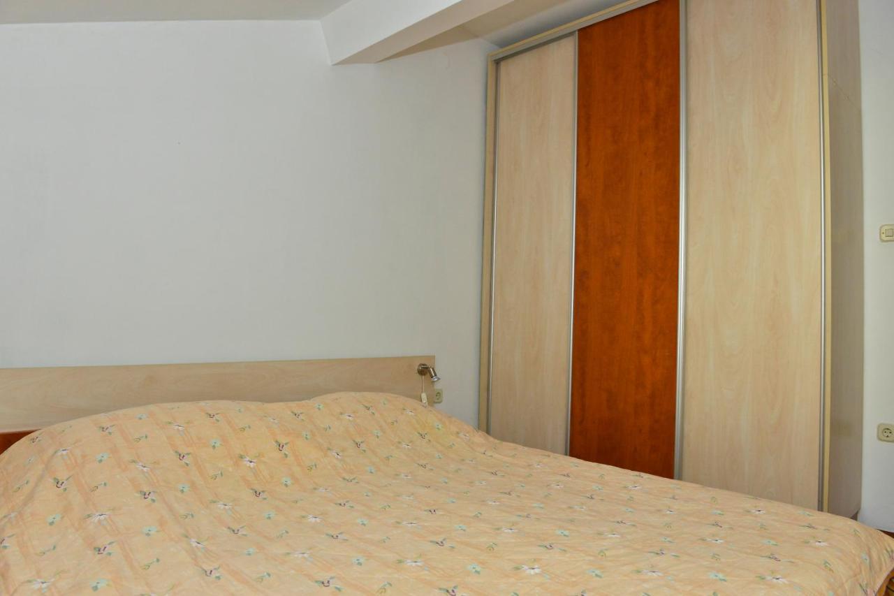 Apartment Juras Опатия Екстериор снимка
